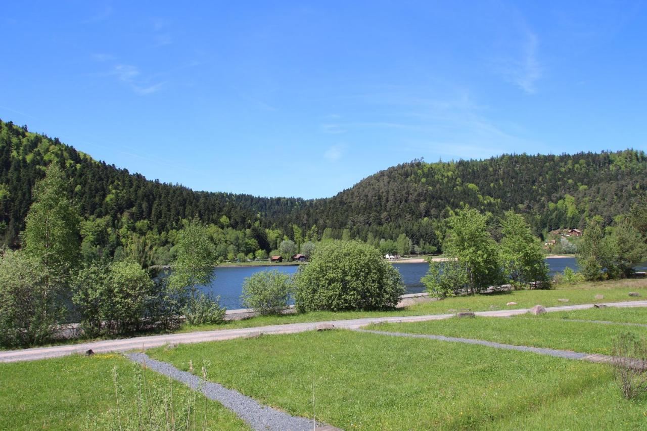 Camping Des Lacs*** Villa Celles-sur-Plaine Екстериор снимка